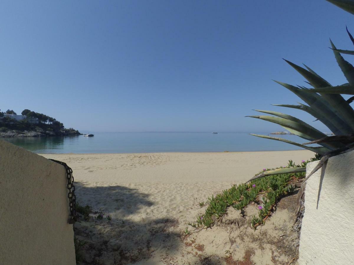 New Madrague Beach روساس المظهر الخارجي الصورة